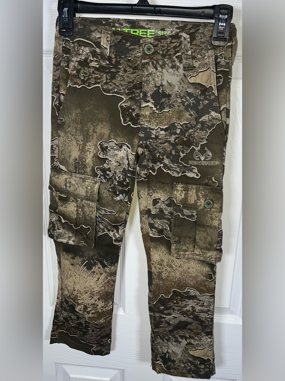 Boy’s Realtree Camouflage Cargo Pants Size Small 6-7 Like New Cotton Blend